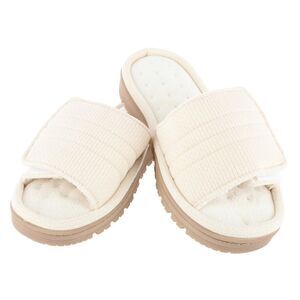 Isotoner Women's Active Recycled Adjustable Slide Slippers